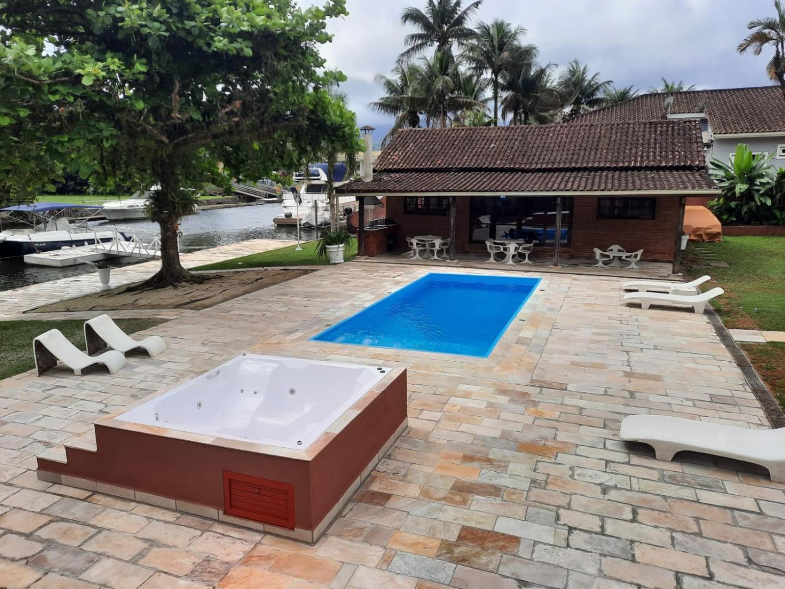 Casa Na Marina Com Piscina Churrasqueira E Pier 과루자 외부 사진